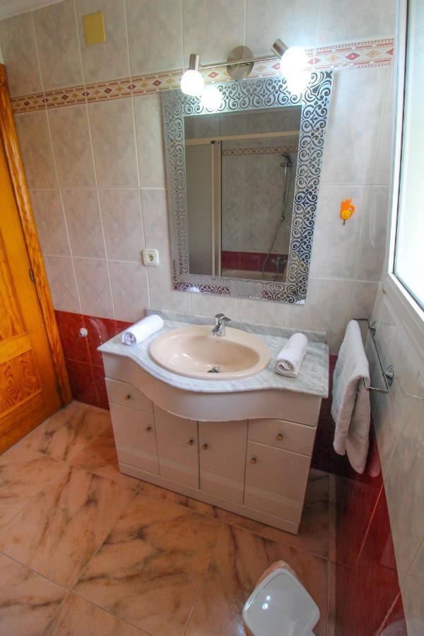 Great Villa, Sea Views, 20 Secs Walk To The Beach, Bbq, 9 People, 5 Mins Car From Alicante City Center, Sailing Club 3 Mins Walk Exterior foto